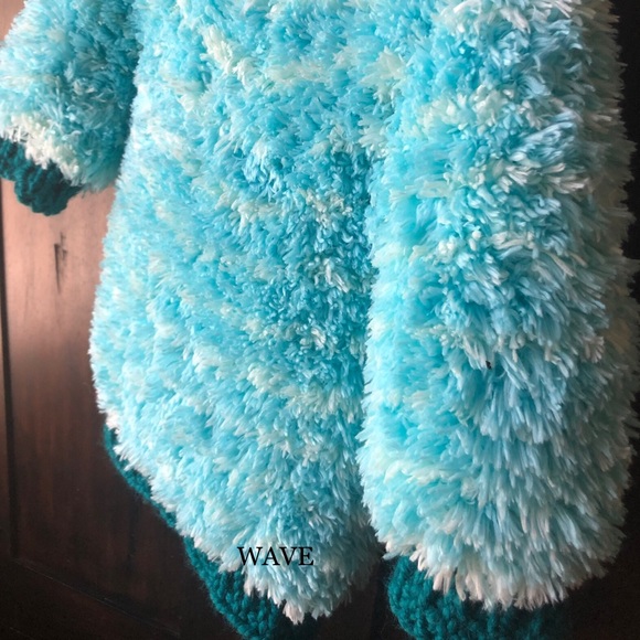 Hand knit sherpa pullover-super cute & dreamy soft - Picture 7 of 10